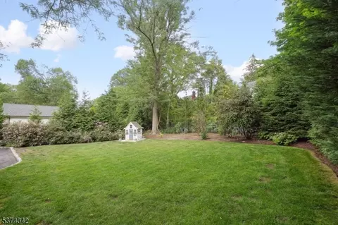 11 Hickory Rd, Summit, NJ 07901 photo 27
