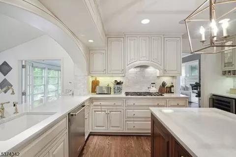 11 Hickory Rd, Summit, NJ 07901 photo 10