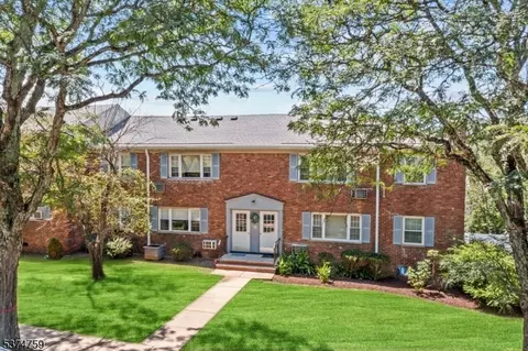 18 Wedgewood Drive-26, Verona, NJ 07044