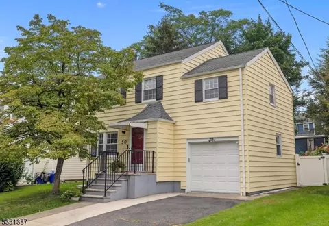 50 Summit Ave, Bloomfield, NJ 07003