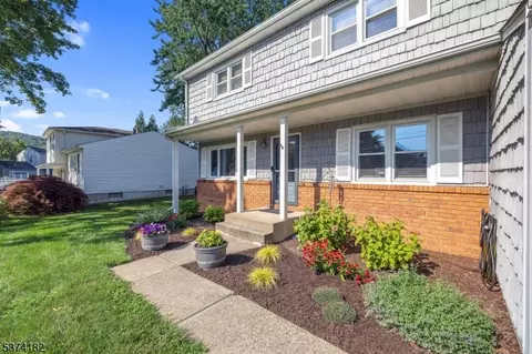 105 Pleasant View Rd, Hackettstown, NJ 07840 photo 5