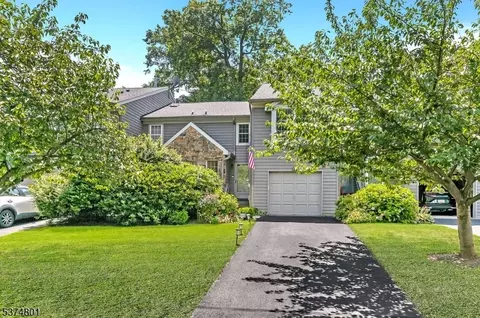 21 Andover Cir # C, Princeton, NJ 08540
