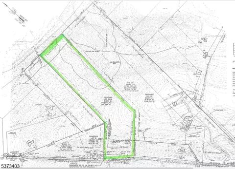 17 Upper Kingtownhouse Land, Franklin Twp, NJ 08867