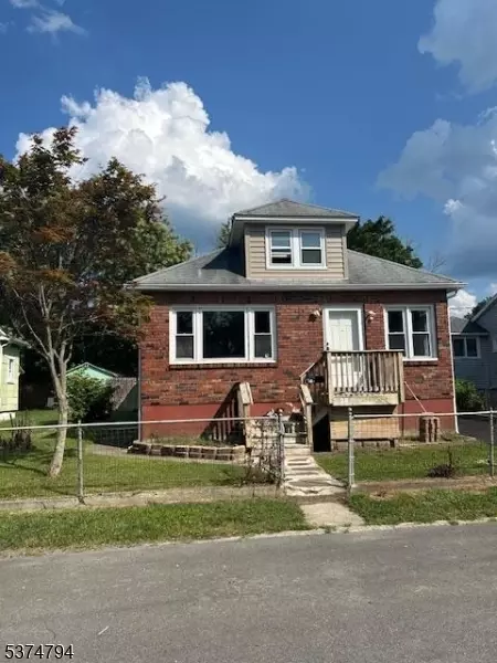 28 John Wilton St, Franklin, NJ 07416