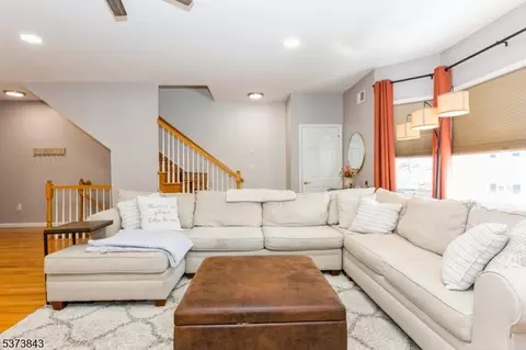 87-03 Centre St #3, Nutley, NJ 07110 photo 13