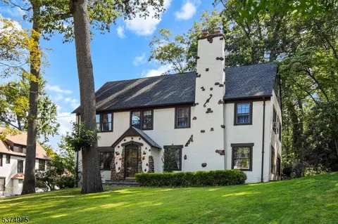 771 Ravine Rd, Plainfield, NJ 07062