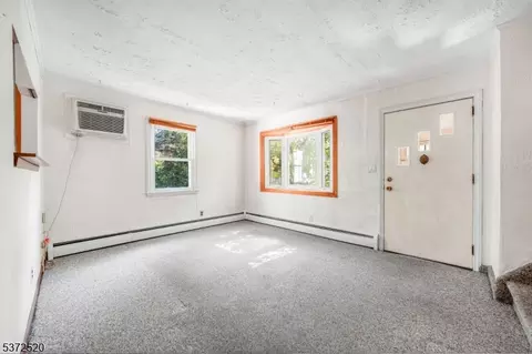 149 Jackson St, Haskell, NJ 07420 photo 5