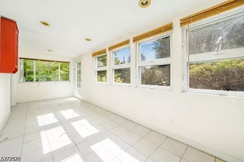 149 Jackson St, Haskell, NJ 07420 photo 3