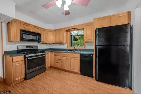 149 Jackson St, Haskell, NJ 07420 photo 9