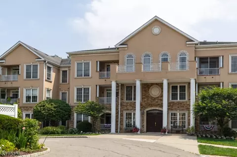 1111 Clinton Ln #111, Rockaway, NJ 07866