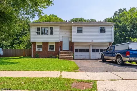 207 Phillips Rd, Somerset, NJ 08873