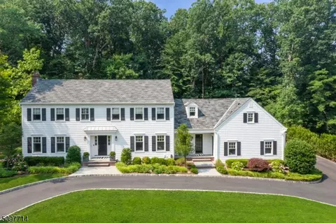26 Merrywood Ln, Short Hills, NJ 07078