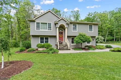 23 Devita Rd, Sandyston, NJ 07826