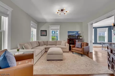 39 Mendham Rd, Gladstone, NJ 07934 photo 3
