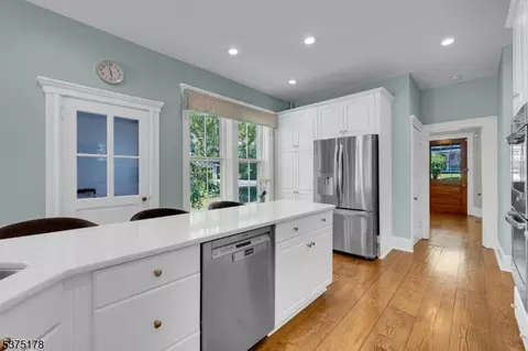 39 Mendham Rd, Gladstone, NJ 07934 photo 9