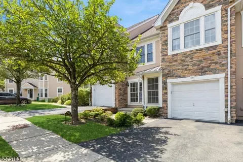 58 Magnolia Way, North Haledon, NJ 07508