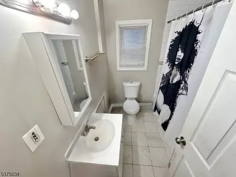 713 E 3rd Ave, Roselle, NJ 07203 photo 5