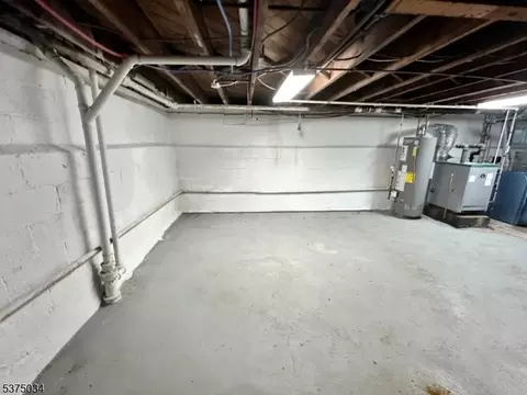 713 E 3rd Ave, Roselle, NJ 07203 photo 10