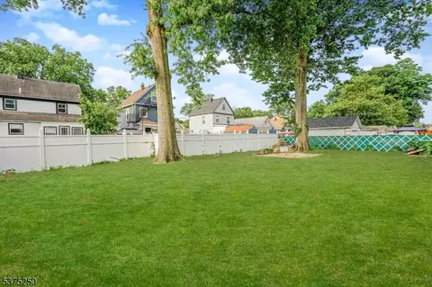 446 E 5th Ave, Roselle, NJ 07203 photo 18