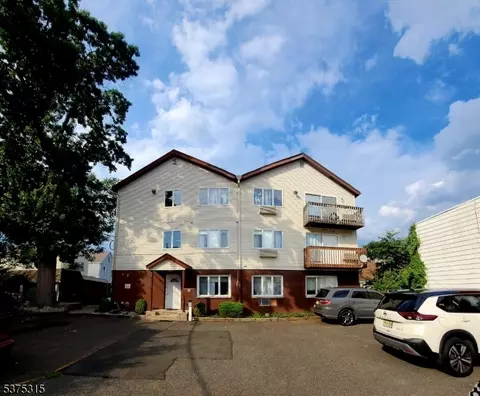 74-78 Hammond Ave A2, Passaic, NJ 07055
