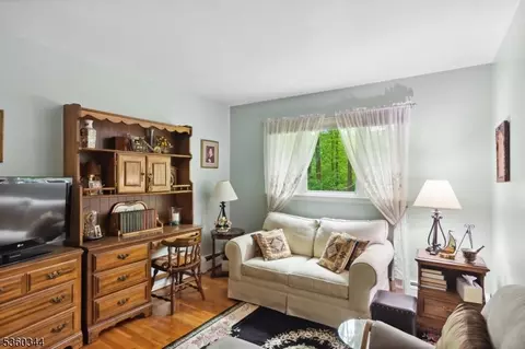 314 Jeffries Pl, North Plainfield, NJ 07060 photo 21