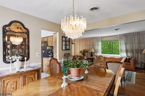 314 Jeffries Pl, North Plainfield, NJ 07060 photo 11