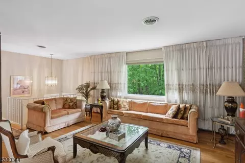 314 Jeffries Pl, North Plainfield, NJ 07060 photo 17