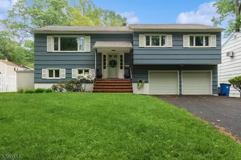 314 Jeffries Pl, North Plainfield, NJ 07060 photo 4
