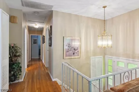 314 Jeffries Pl, North Plainfield, NJ 07060 photo 6