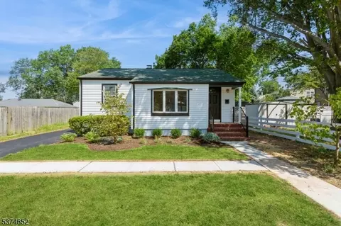 110 Sterling Ave, South Plainfield, NJ 07080