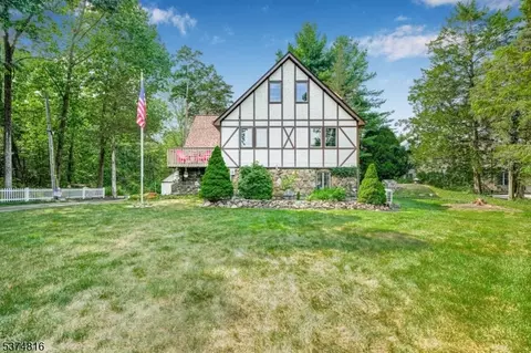 42 Upper Mountain Ave, Montville Twp, NJ 07045
