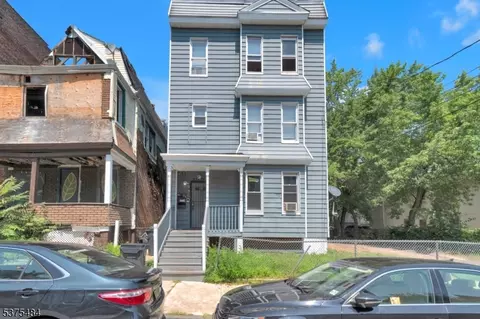 73 Tillinghast St, Newark, NJ 07108