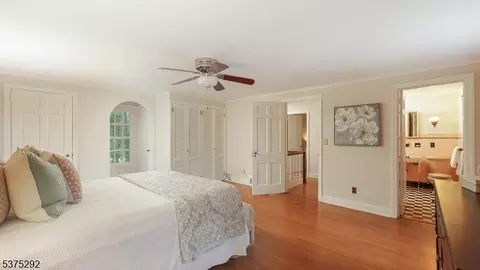 1045 Oak Ln, Plainfield, NJ 07060 photo 19
