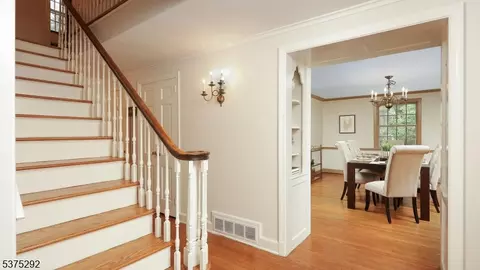 1045 Oak Ln, Plainfield, NJ 07060 photo 3
