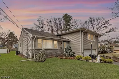 413 Pemberton Ave, Plainfield, NJ 07060 photo 3