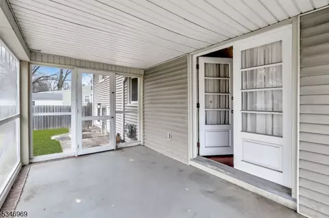 413 Pemberton Ave, Plainfield, NJ 07060 photo 18