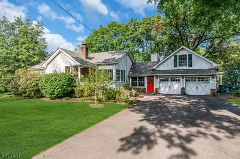 4 Washington Ave, Princeton, NJ 08540