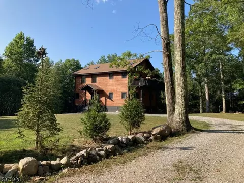 29 Steenykill Rd # G, Montague, NJ 07827