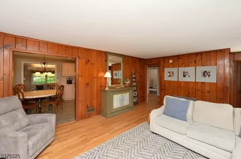 122 Balsam Rd, Wayne, NJ 07470 photo 11