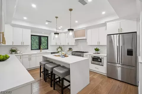 1 Harrison Ct, Summit, NJ 07901 photo 7