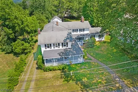11 Prospect St, Mendham, NJ 07945 photo 4