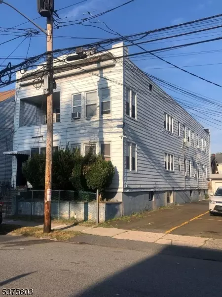 449 E 27th St, Paterson, NJ 07514