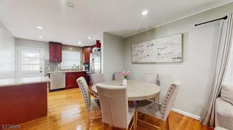 229 Old Post Rd, Edison, NJ 08817 photo 12