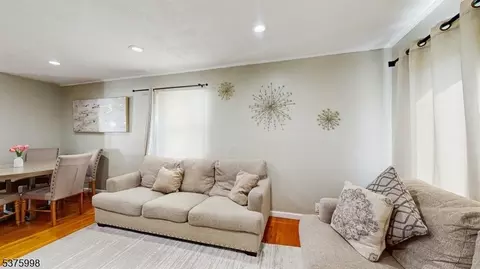 229 Old Post Rd, Edison, NJ 08817 photo 9