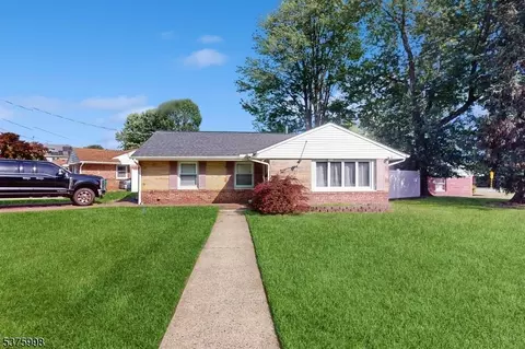 229 Old Post Rd, Edison, NJ 08817 photo 2