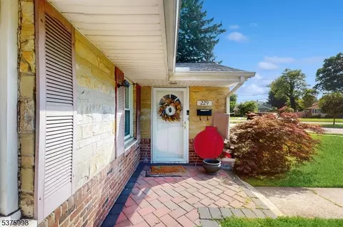 229 Old Post Rd, Edison, NJ 08817 photo 6
