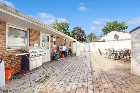 229 Old Post Rd, Edison, NJ 08817 photo 23