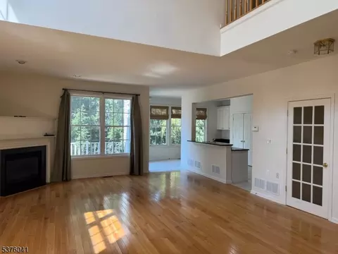 252 Levinberg Ln, Wayne, NJ 07470 photo 34