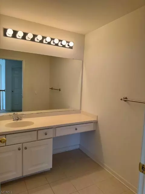 252 Levinberg Ln, Wayne, NJ 07470 photo 29