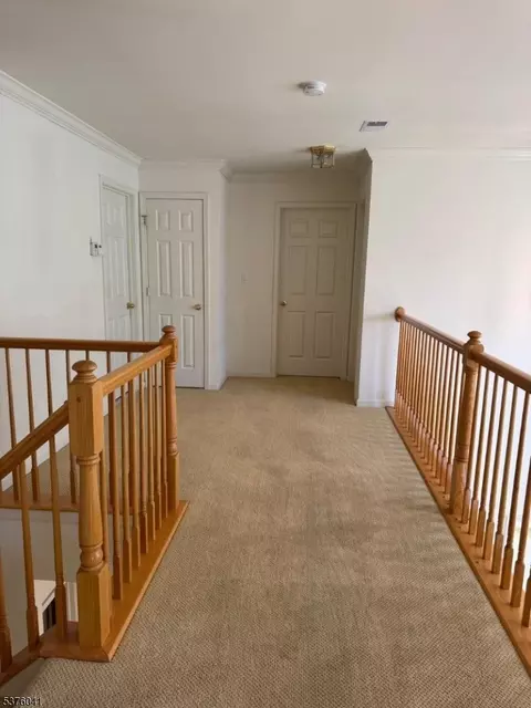 252 Levinberg Ln, Wayne, NJ 07470 photo 31